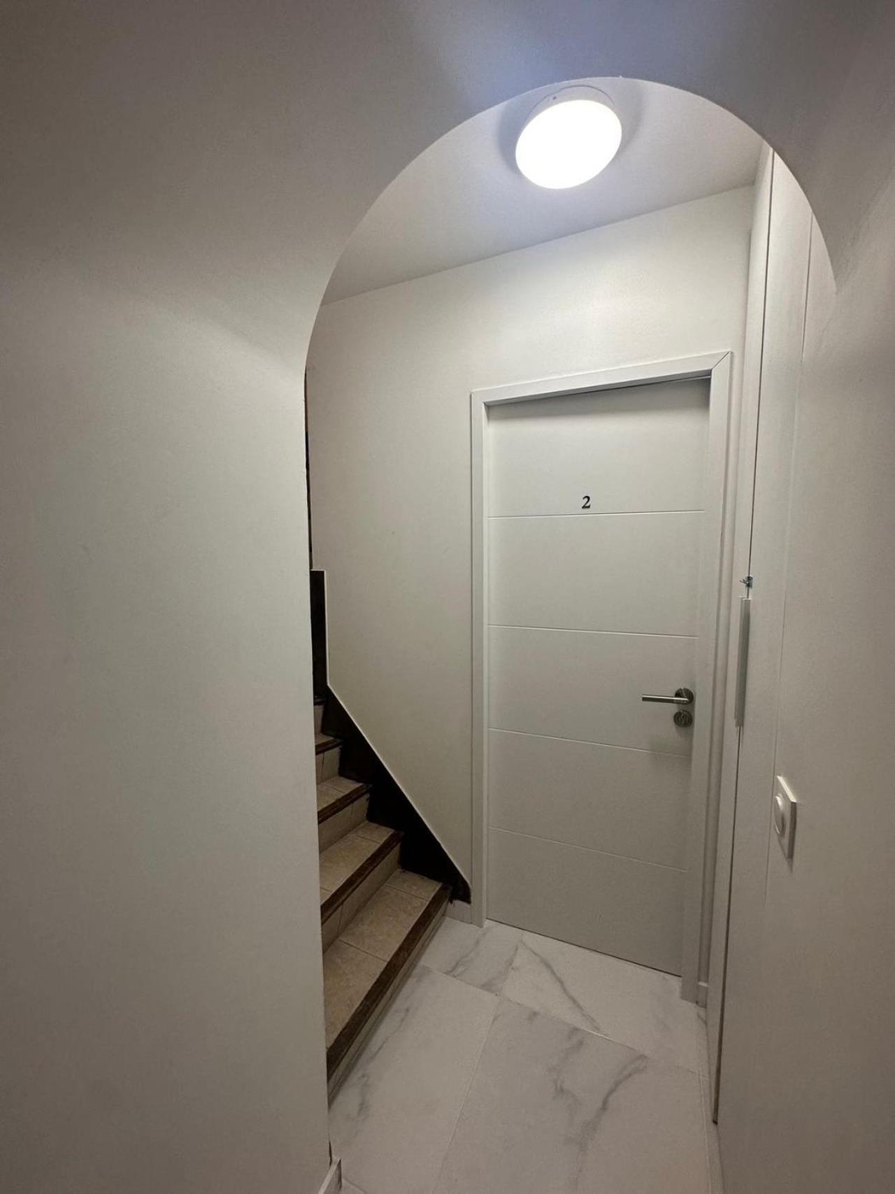 Appartement Calme Moderne Proche De Disneyland Wifi & Cafe Gratuit & Arrivee Autonome Bussy-Saint-Georges Luaran gambar